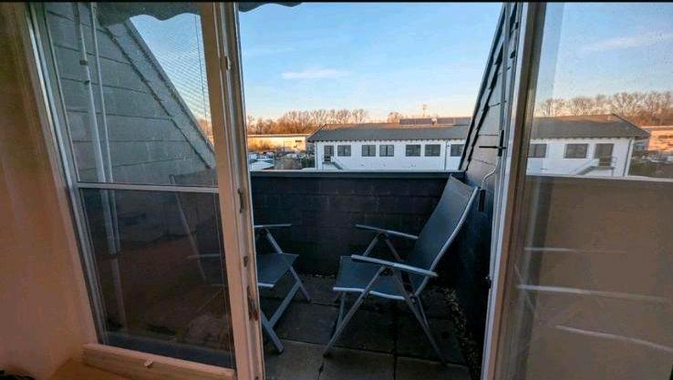 Dachgeschoßwohnung Viersen Hülsdonk - 3.5 Zimmer, 106 m&sup2;, 1.060&euro; | Angebot:25992982