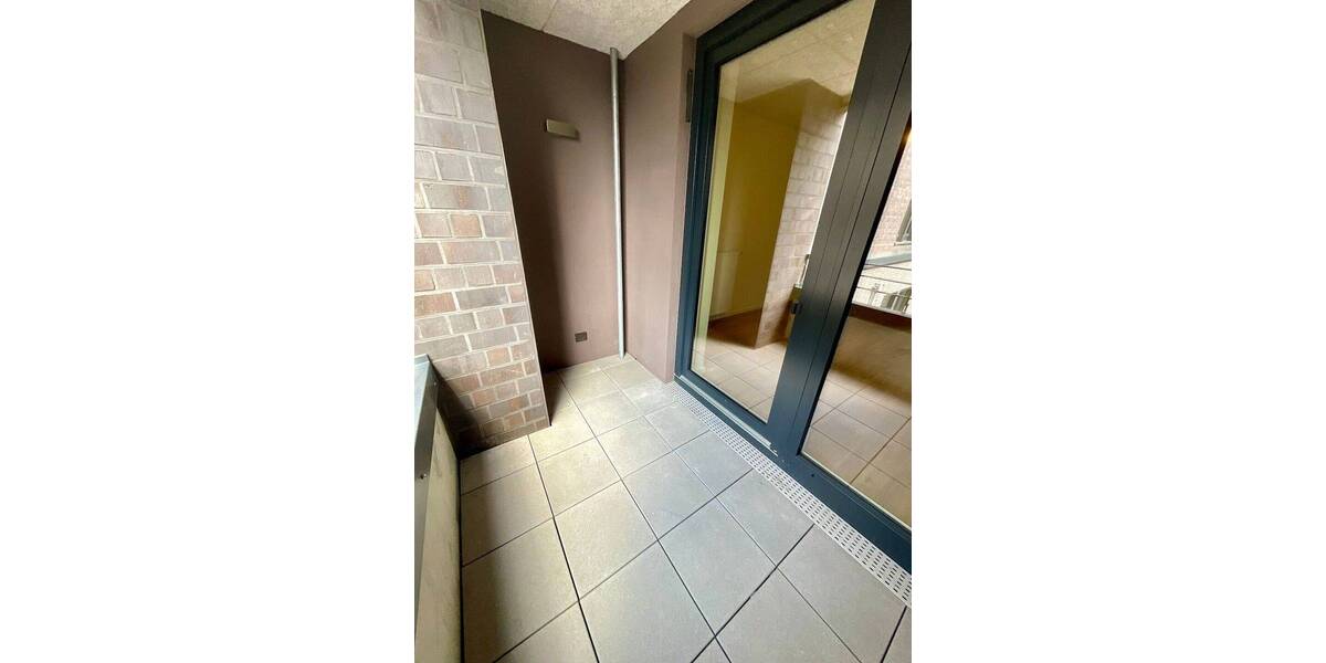 Etagenwohnung Hamburg Barmbek-Nord - 1 Zimmer, 51 m&sup2;, 1.295&euro; | Angebot:26205333