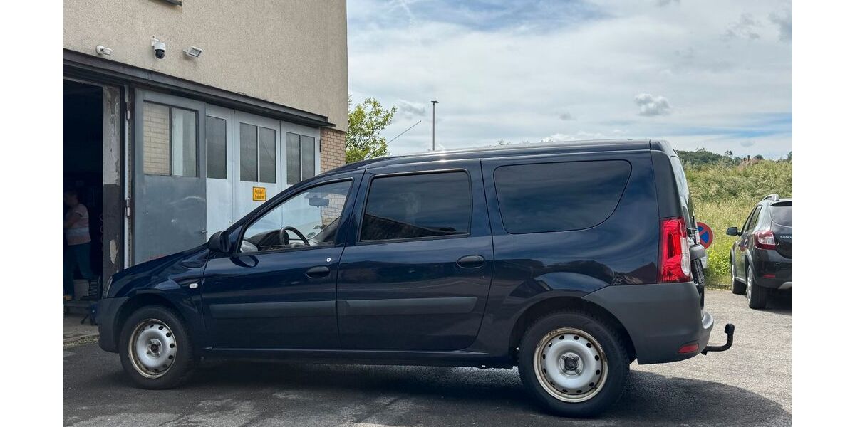 Dacia Logan 97.000 km 3.990 &euro; Michelau 96247