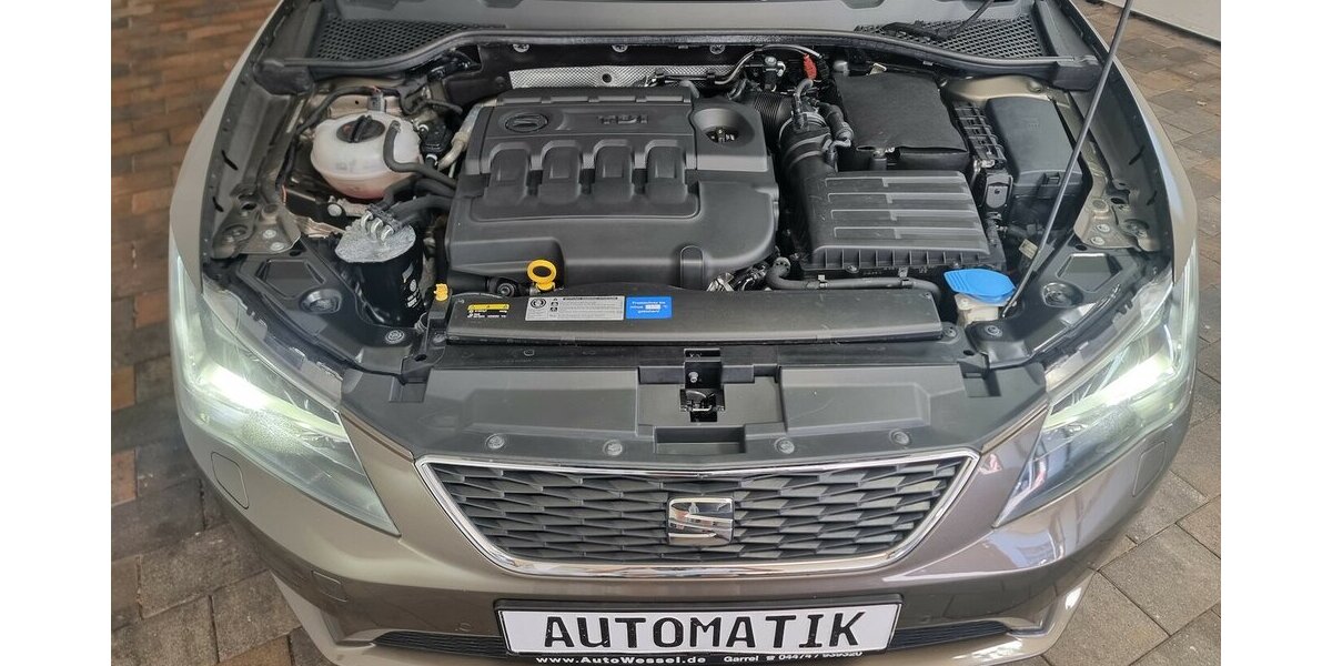 Seat Leon ST Style LED Navi DSG PDC 2.Hand 158.500 km 11.450 &euro; Garrel 49681