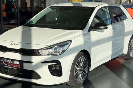 Kia Rio 98.000 km 14.900 &euro; Heppenheim 64646