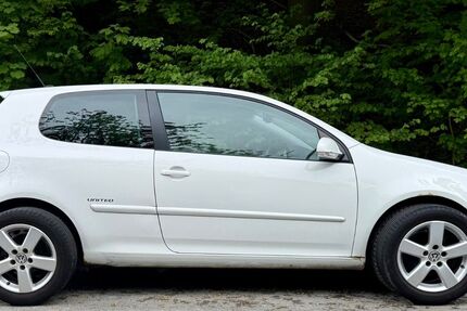 VW Golf 157.869 km 2.990 &euro; Feldafing 82340
