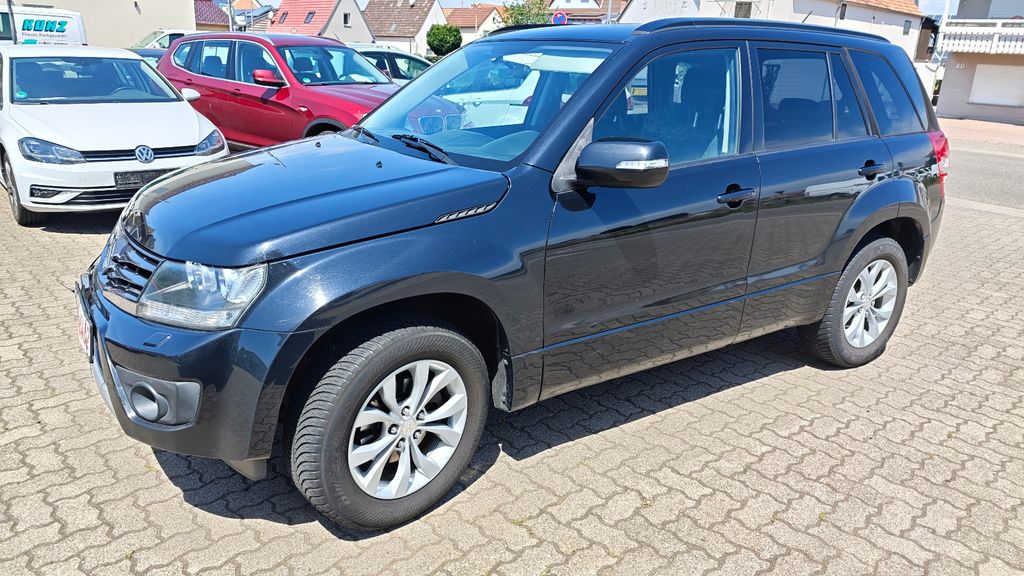 Suzuki Grand Vitara 199.500 km 5.900 &euro; Ottersheim 76879
