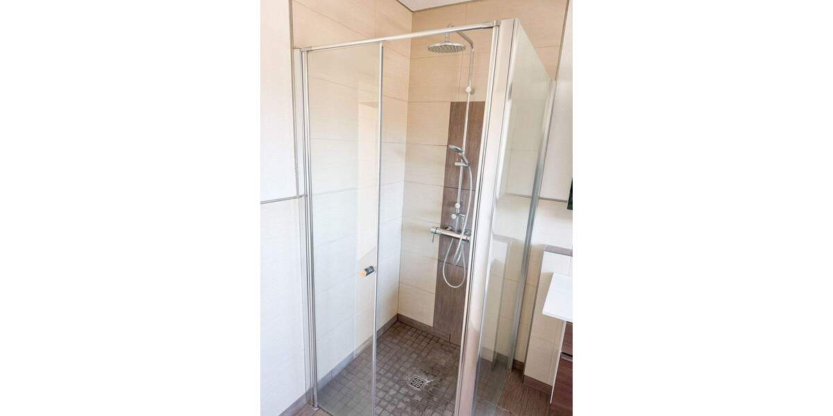 Mehrfamilienhaus, Wohnhaus Kaufungen Oberkaufungen - 8 Zimmer, 248 m&sup2;, 595.000&euro; | Angebot:26016031