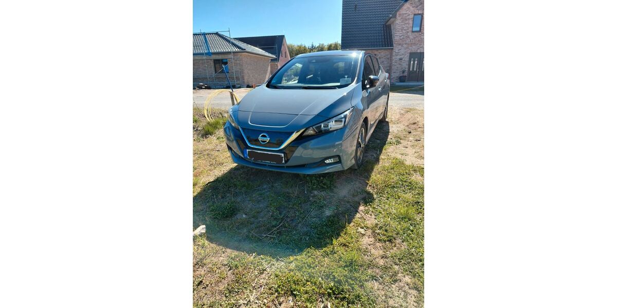 Nissan Leaf 58.000 km 13.000 &euro; Jübek 24855