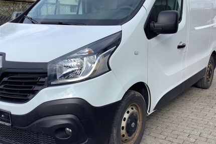 Renault Trafic 173.521 km 8.800 &euro; KORBACH 34497