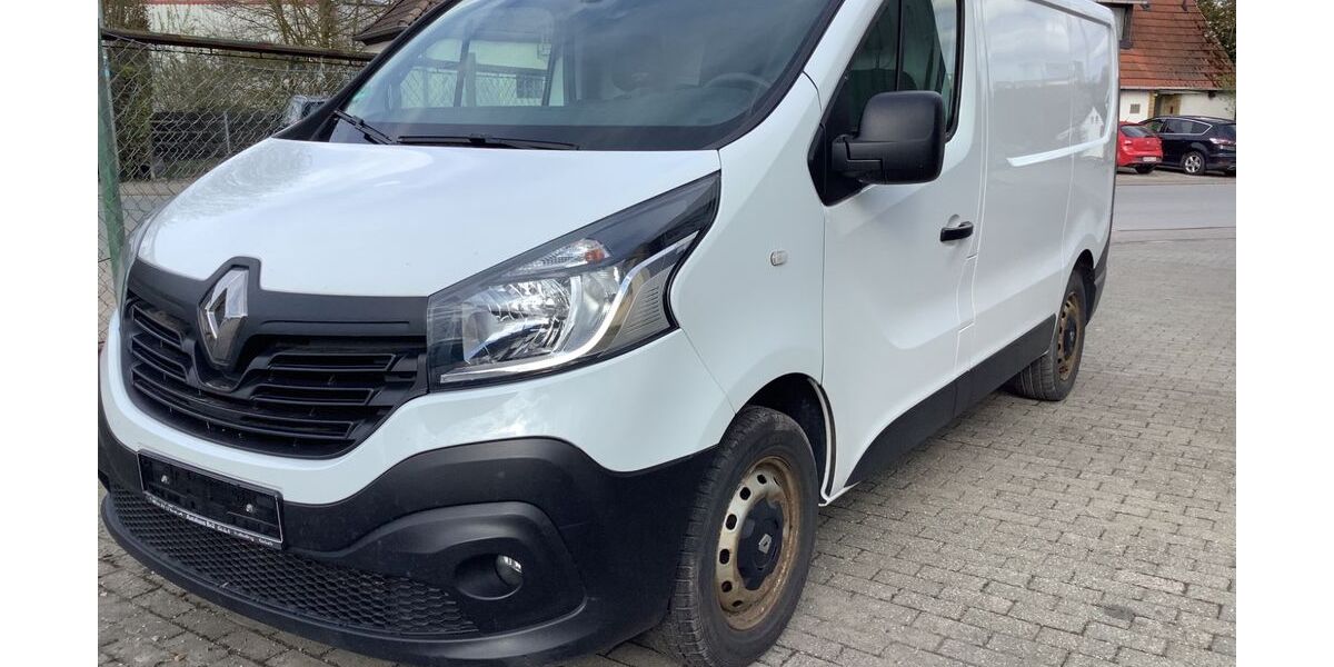 Renault Trafic 173.521 km 8.800 &euro; KORBACH 34497