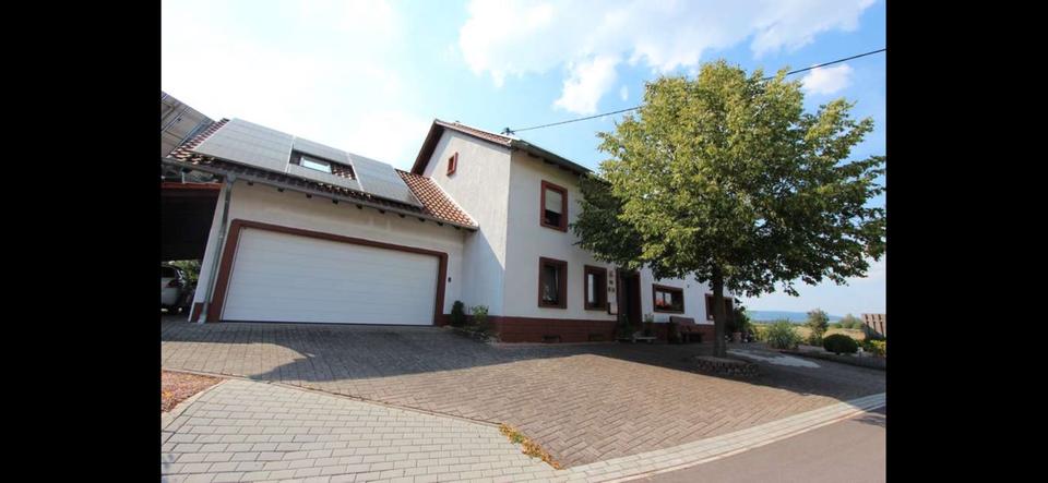 Mehrfamilienhaus, Wohnhaus Wadern - 5 Zimmer, 220 m&sup2;, 295.000&euro; | Angebot:25925136