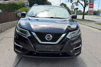 Nissan Qashqai 164.000 km 13.200 &euro; Ergoldsbach 84061