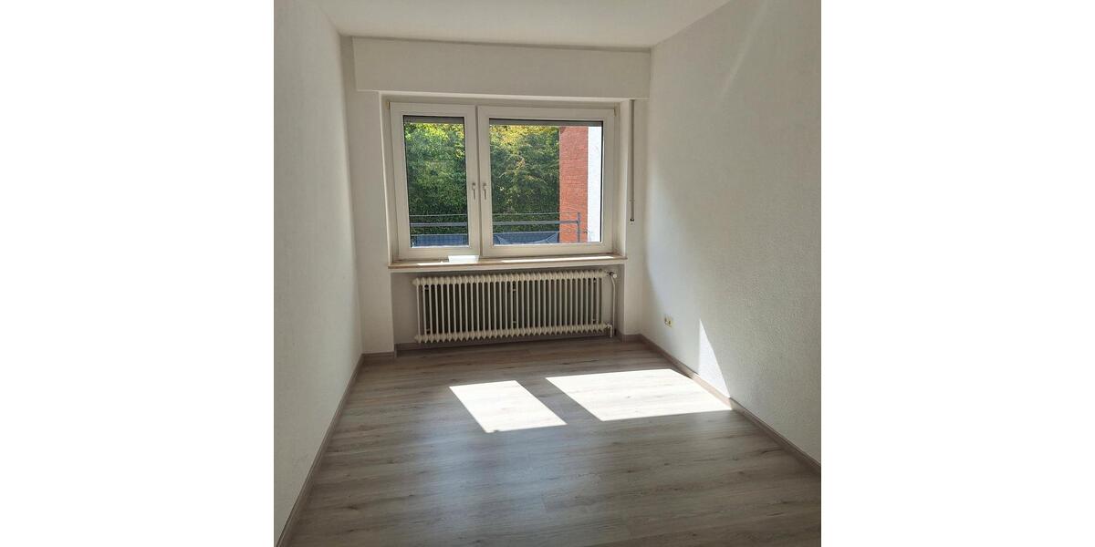 Reihenhaus Osnabrück Dodesheide - 7 Zimmer, 140 m&sup2;, 410.000&euro; | Angebot:27192705