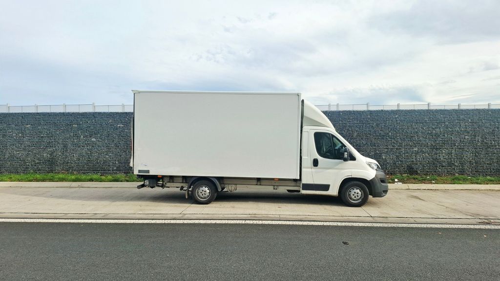Peugeot Boxer 370.000 km 9.999 &euro; Haiger 35708