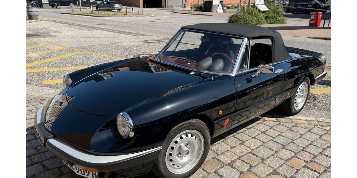Alfa Romeo Spider 66.370 km 26.000 &euro; Hamburg 20357