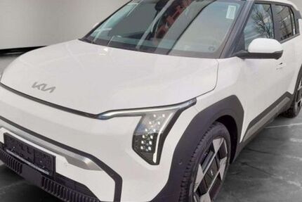 Kia EV3 5.500 km 37.990 € Landshut 84030