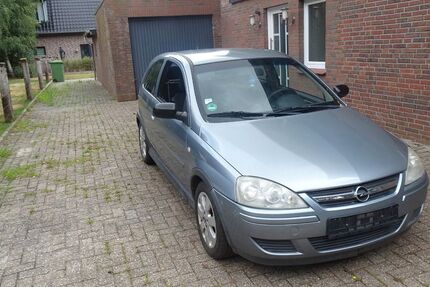 Opel Corsa 220.123 km 1.498 &euro; Hatten 26209