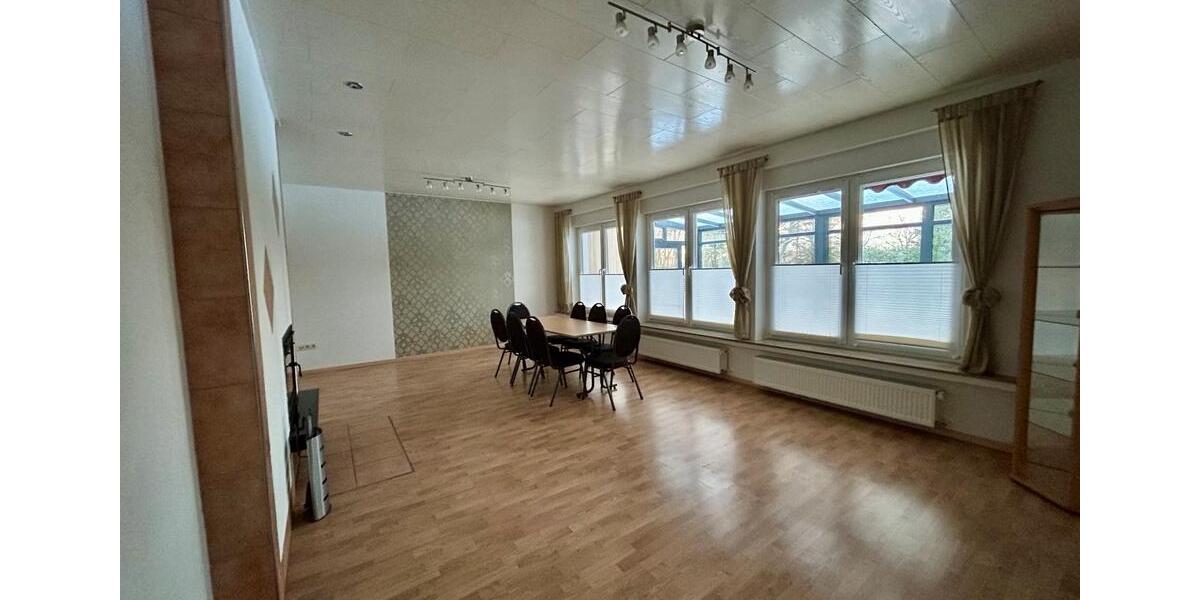 Einfamilienhaus Essen (Oldenburg) - 9 Zimmer, 437 m&sup2;, 770.000&euro; | Angebot:24374795