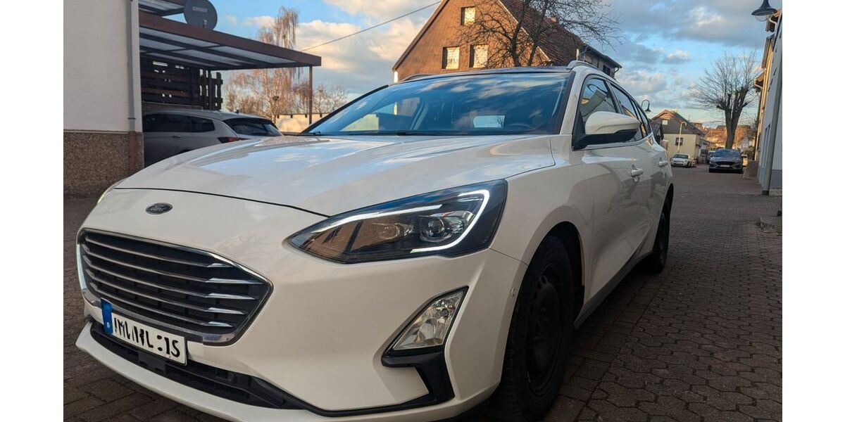 Ford Focus 137.000 km 14.999 &euro; Merchweiler 66589