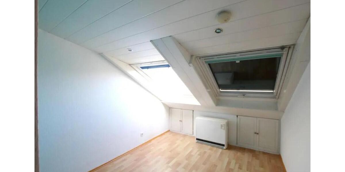 Dachgeschoßwohnung Rheinstetten - 3 Zimmer, 70 m&sup2;, 209.000&euro; | Angebot:25436270