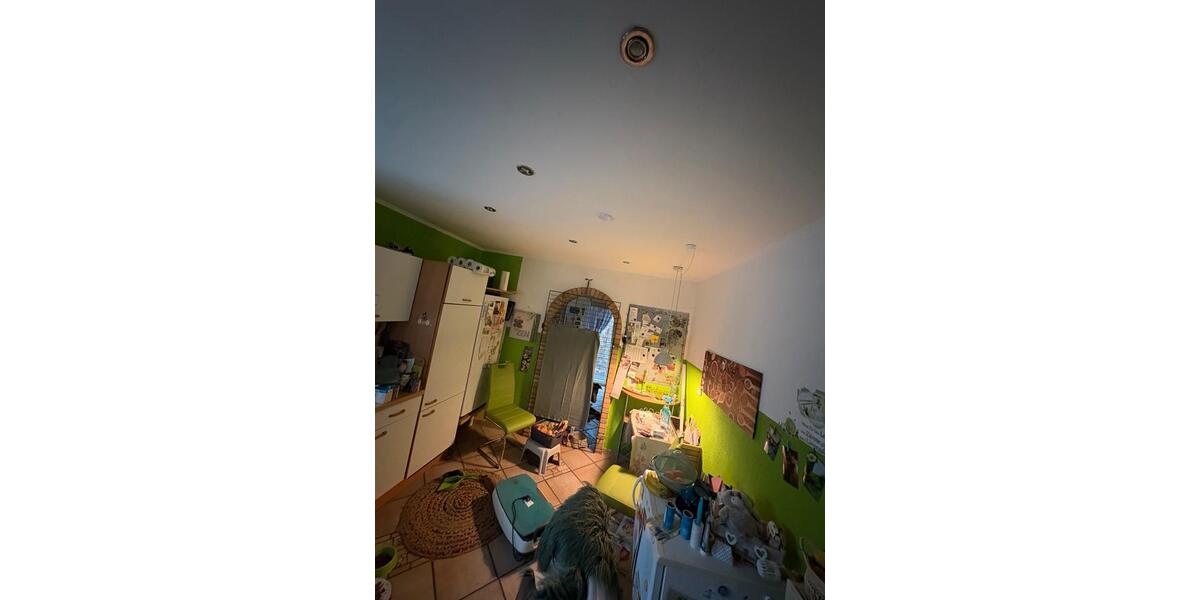 Erdgeschosswohnung, Mehrfamilienhaus 3 zimmer