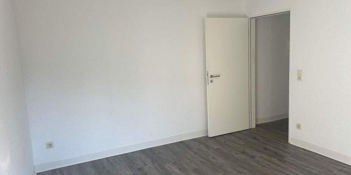 Etagenwohnung Leipzig Miltitz - 2 Zimmer, 39 m&sup2;, 410&euro; | Angebot:25424296