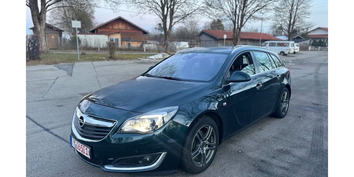 Opel Insignia 151.380 km 4.990 &euro; München 81929