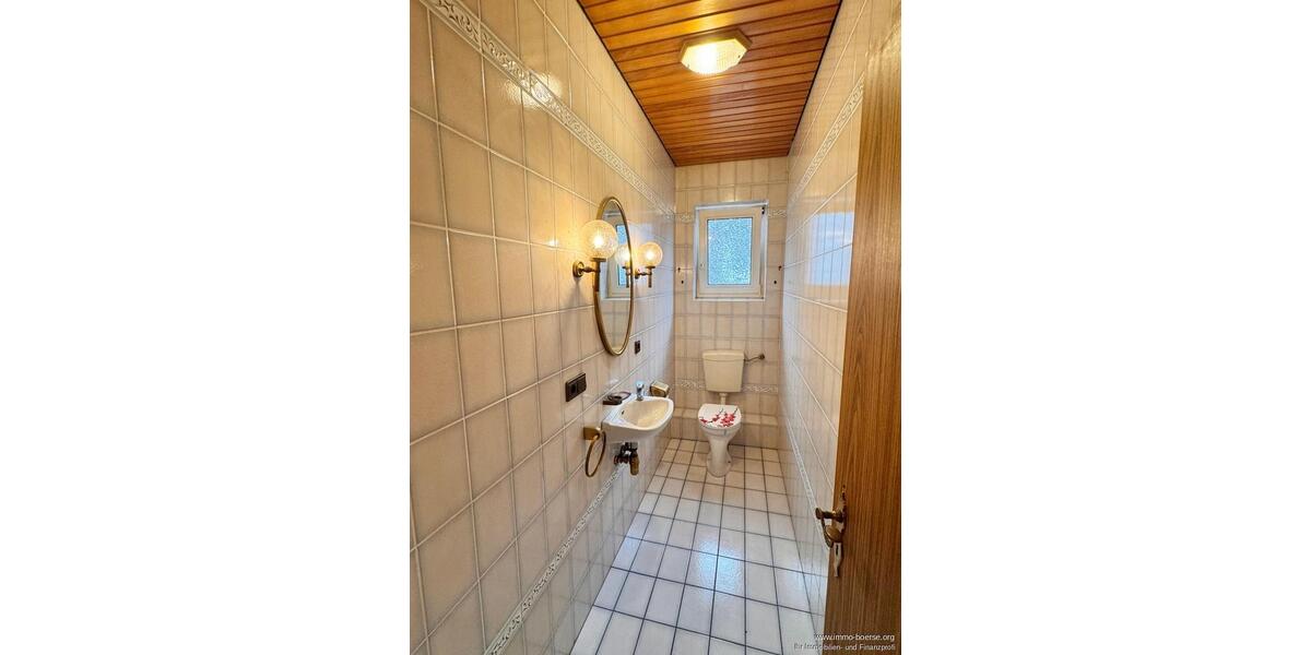 Etagenwohnung Werlte - 3 Zimmer, 120 m&sup2;, 550&euro; | Angebot:23567000