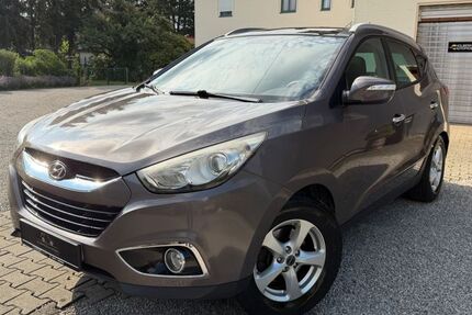Hyundai ix35 105.000 km 8.990 &euro; Bad Aibling 83043