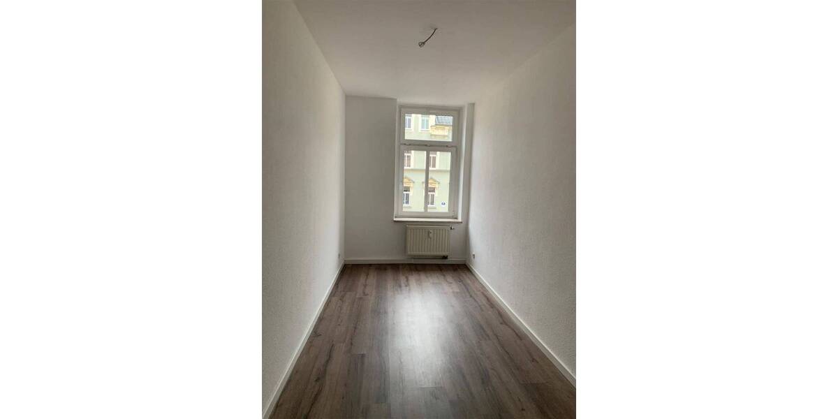 Etagenwohnung Chemnitz Siegmar - 4 Zimmer, 95 m&sup2;, 520&euro; | Angebot:26817983