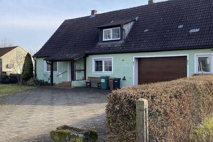 Haus Aurach Hilsbach - 5 Zimmer, 120 m&sup2;, 300.000&euro; | Angebot:26730954