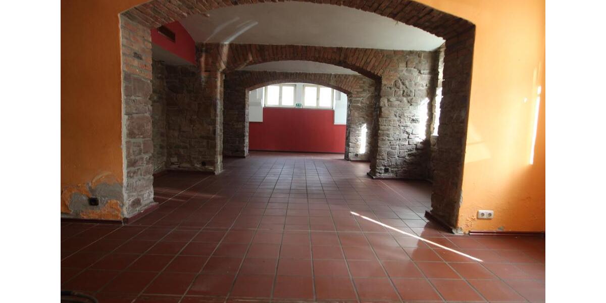 Gewerbeobjekt Bad Pyrmont - 1.100&euro; | Angebot:21107870