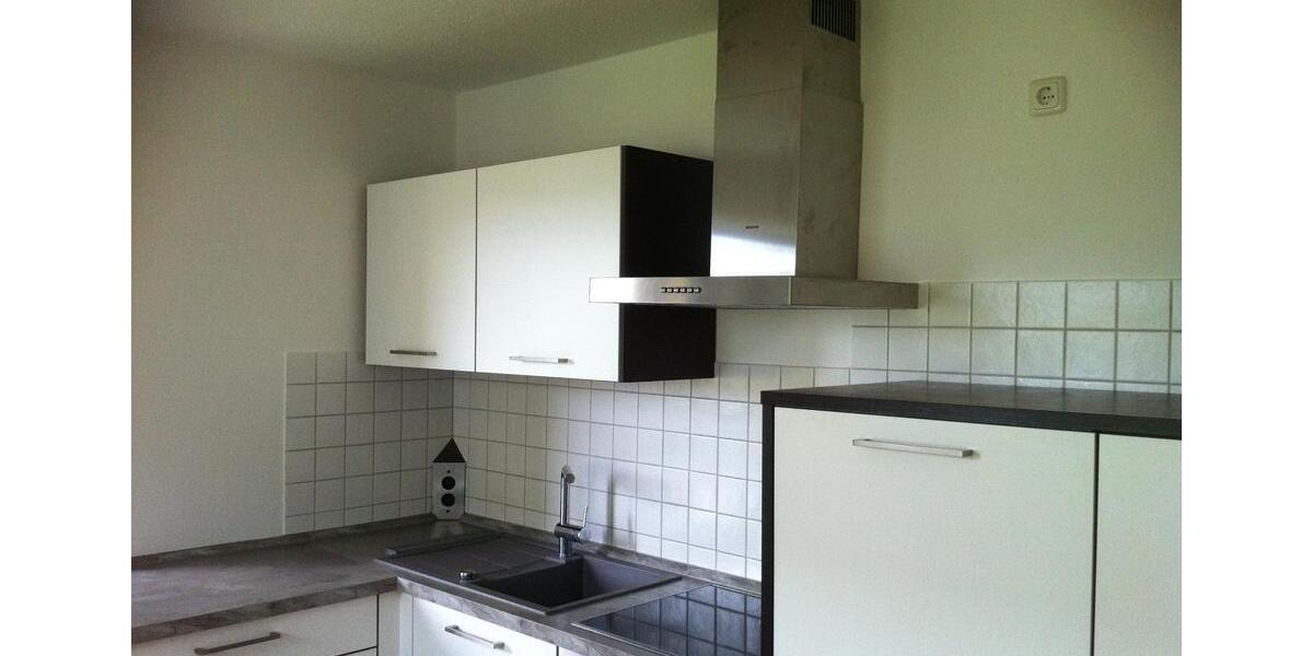 Verkaufe helle 2 Zimmer Wohnung in Hauzenberg EG Juli August 26 2 zimmer