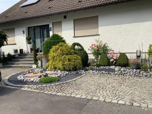 Einfamilienhaus Reichshof - 10 Zimmer, 240 m&sup2;, 499.999&euro; | Angebot:27014357