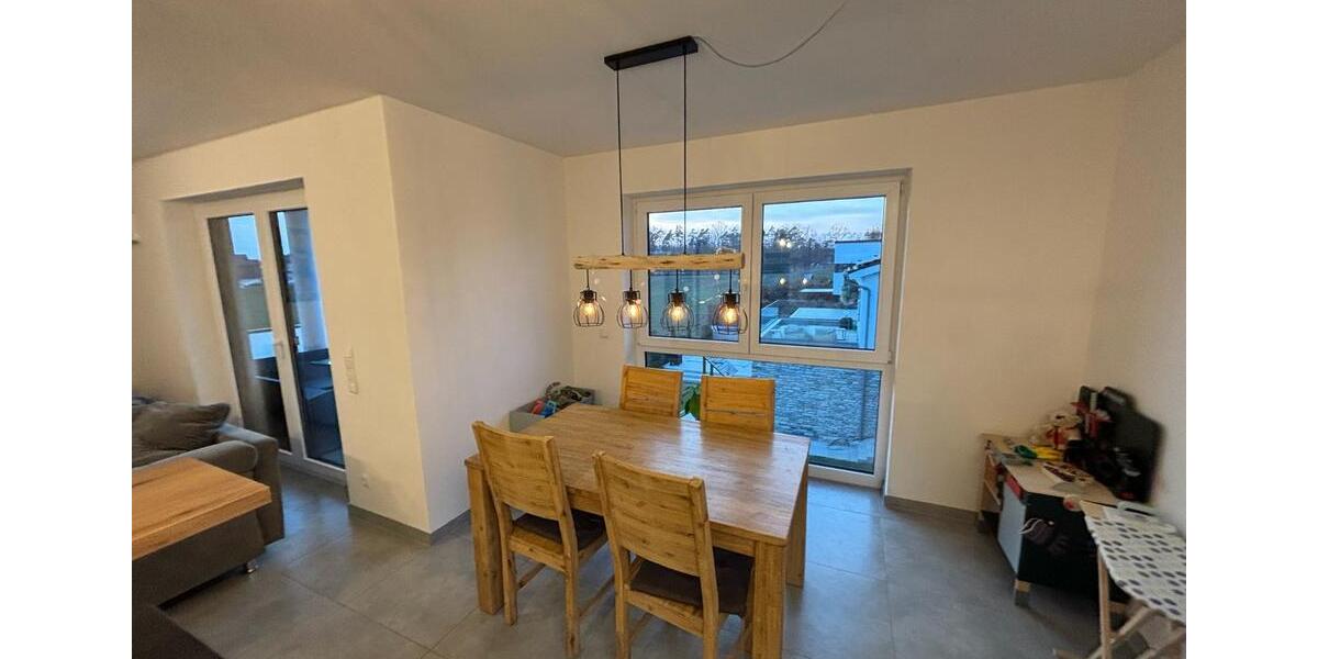 Etagenwohnung Maxhütte-Haidhof Haidhof - 3.5 Zimmer, 86 m&sup2;, 370.000&euro; | Angebot:25420857