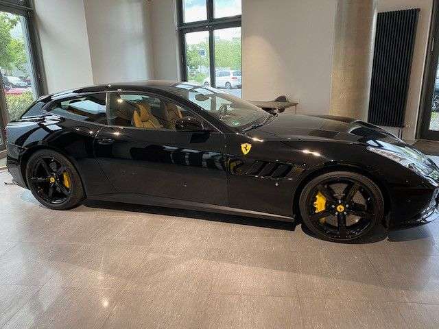 Ferrari GTC4 Lusso 19.900 km 169.500 &euro; Jüterbog 14913
