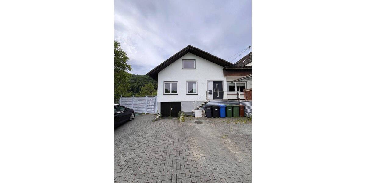 Einfamilienhaus Roßbach - 3 Zimmer, 125 m&sup2;, 1.100&euro; | Angebot:26908517