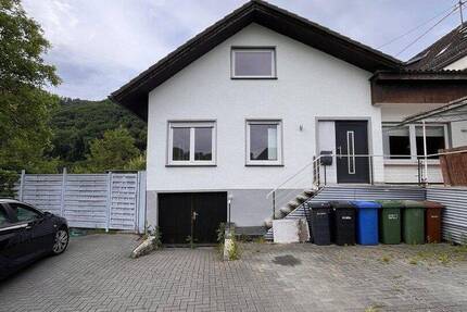Haus Roßbach - 3 Zimmer, 125 m&sup2;, 1.100&euro; | Angebot:26908517