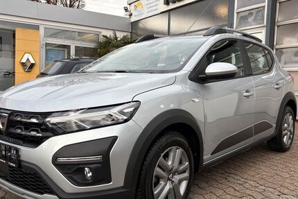 Dacia Sandero 22.100 km 16.899 &euro; Liebenau 31618