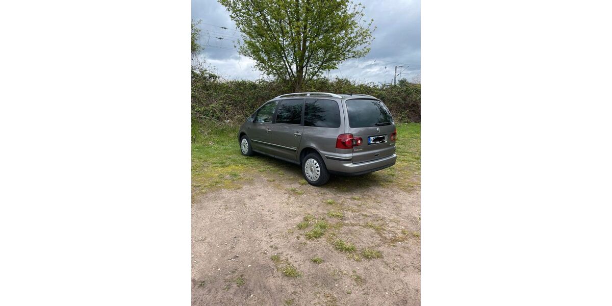 VW Sharan 290.500 km 5.900 &euro; Mannheim 68169