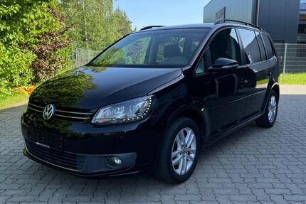 VW Touran 129.998 km 13.900 &euro; Jesteburg 21266