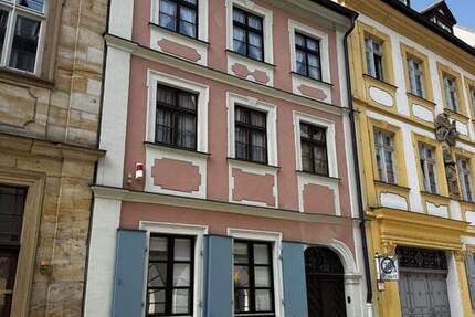 Haus Bamberg Am Bruderwald - 7 Zimmer, 251 m&sup2;, 860.000&euro; | Angebot:24424019