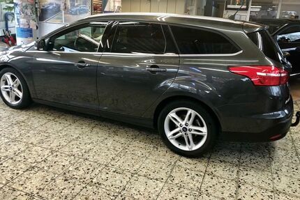 Ford Focus 117.580 km 10.490 &euro; Weilerswist 53919