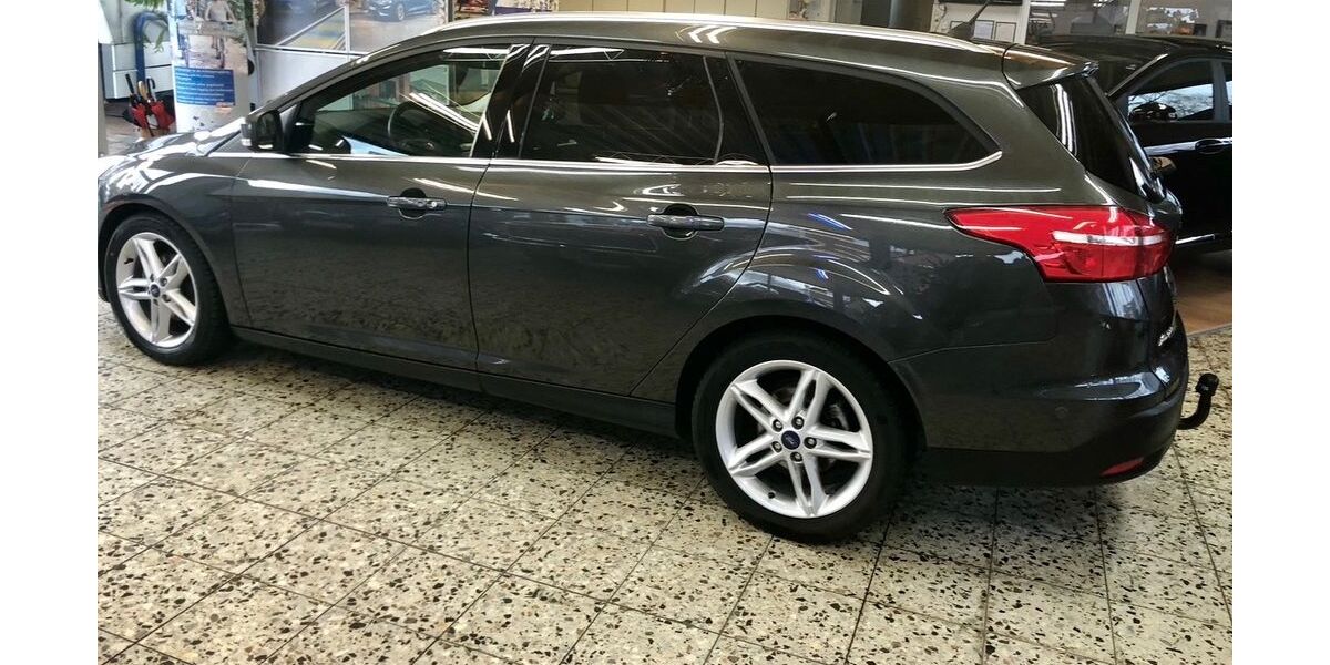 Ford Focus 117.580 km 10.490 &euro; Weilerswist 53919