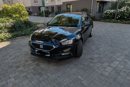 Seat Leon 57.500 km 17.500 &euro; Dresden 01139