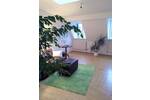 Gepflegt 3-Zimmer-Dachgeschoss-Wohnung mit Dachterrasse in Milbertshofen
