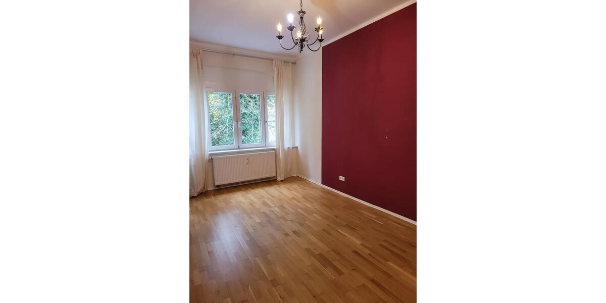 Schöne 3- Zimmer- Wohnung mit großer Küche 3 zimmer
