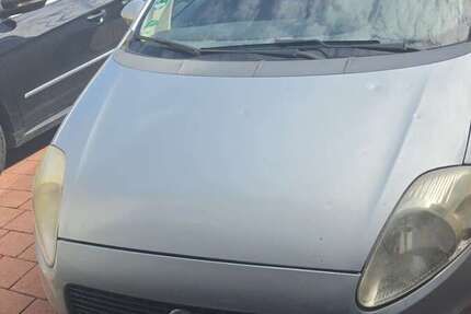 Fiat Punto 212.000 km 1.000 &euro; Bretten 75015