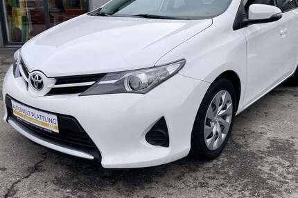 Toyota Auris 137.247 km 8.980 &euro; Plattling 94447