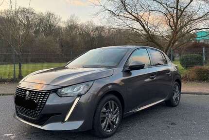 Peugeot 208 185.000 km 7.990 &euro; Dinslaken 46535