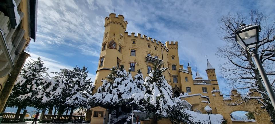 Erdgeschoßwohnung Füssen - 4 Zimmer, 114 m&sup2;, 1.440&euro; | Angebot:25408052