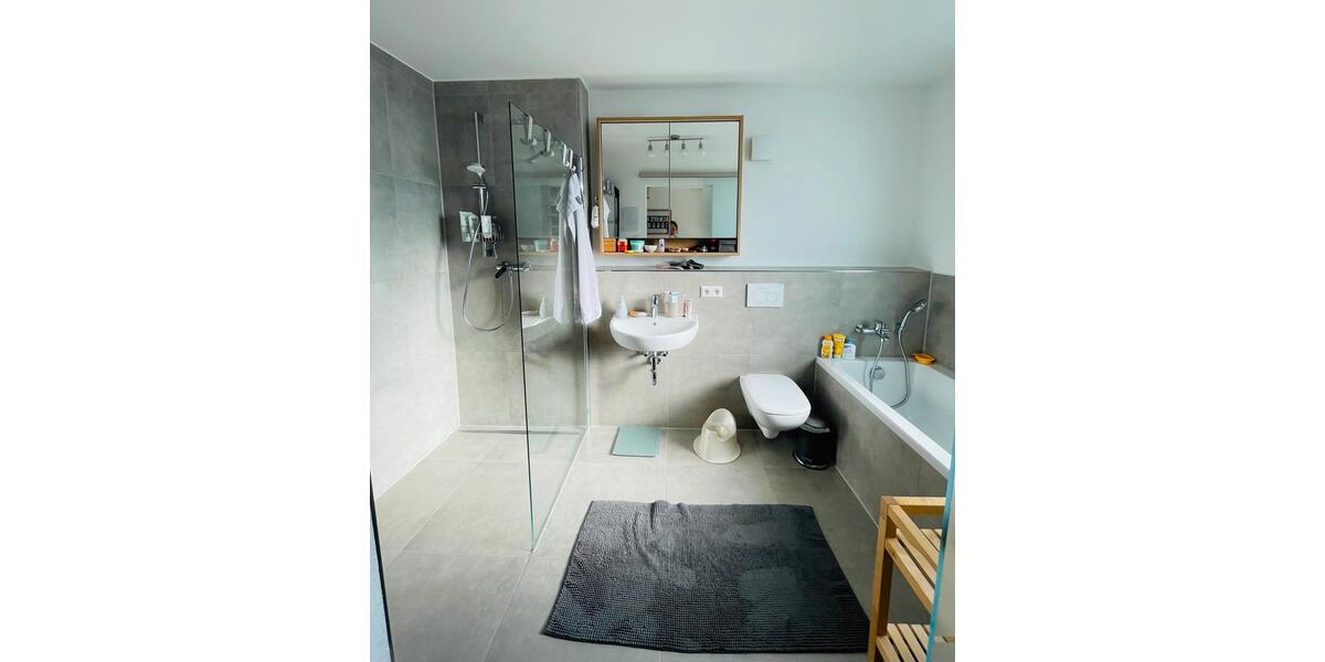 Doppelhaushälfte Wimsheim - 6 Zimmer, 168 m&sup2;, 1.990&euro; | Angebot:25856134