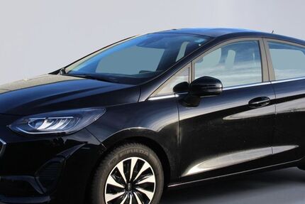 Ford Fiesta 52.450 km 15.290 &euro; Chemnitz 09228